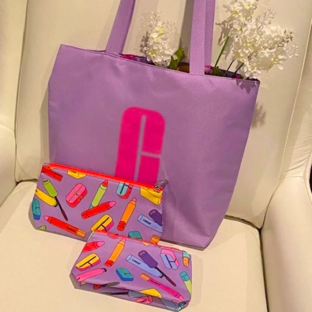 CLINIQUE Cosmetic Bags (set of three)